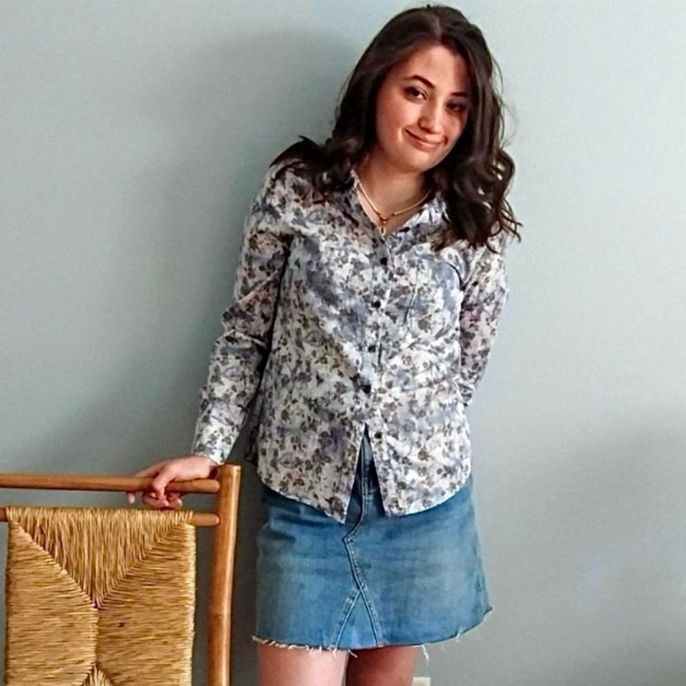 Summery Sky Soft Shirt - Picture 4 of 9